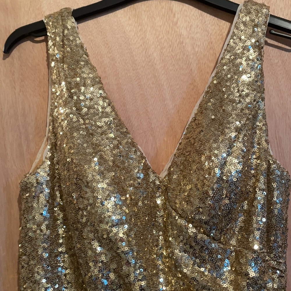 Gorgeous gold dress